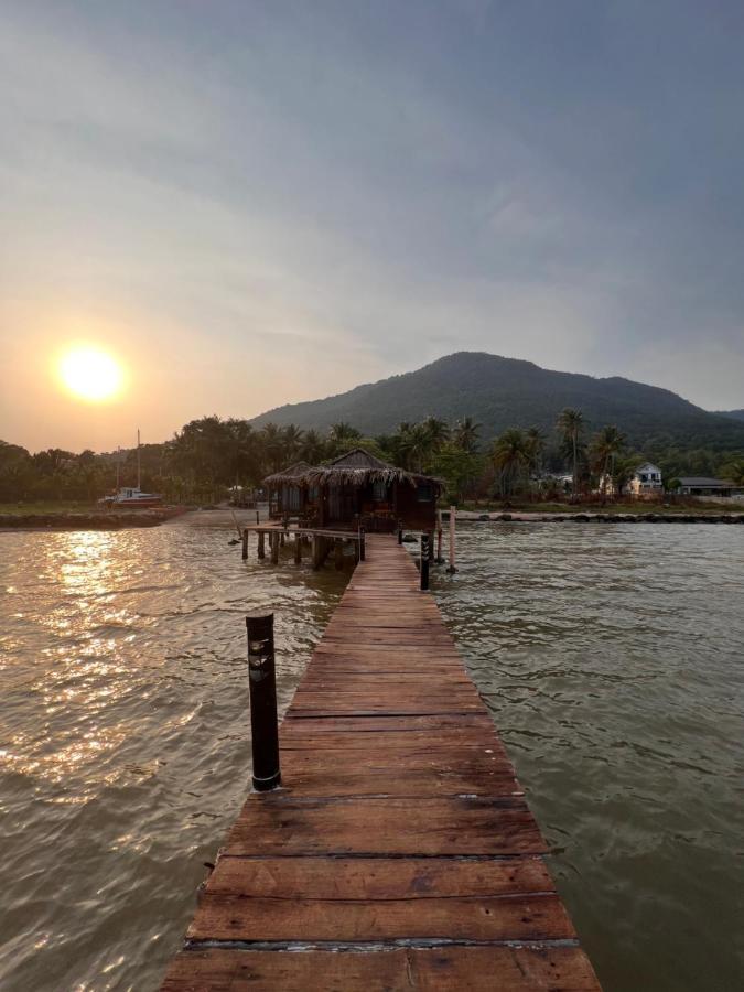 Freedom Beach Resort Phu Quoc Exteriör bild