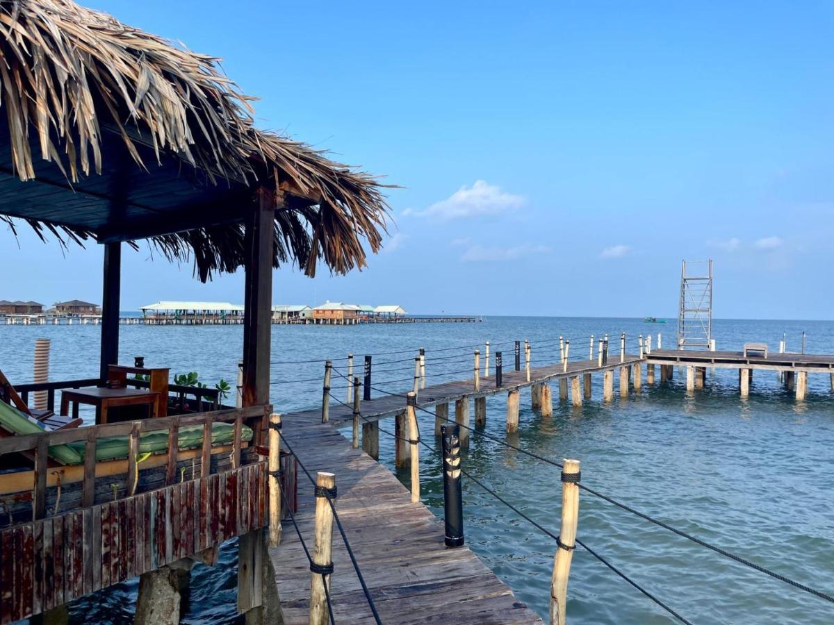 Freedom Beach Resort Phu Quoc Exteriör bild