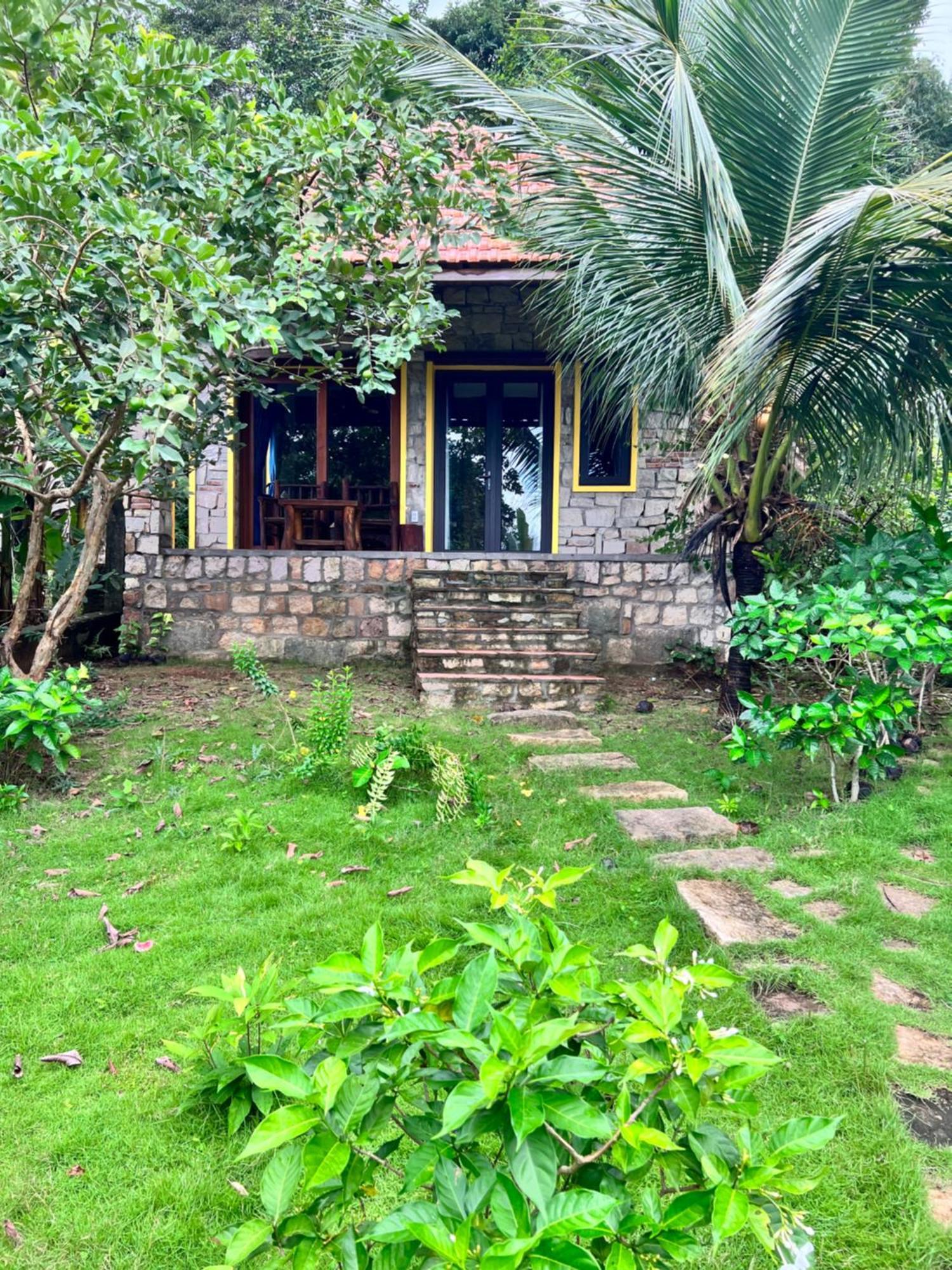 Freedom Beach Resort Phu Quoc Exteriör bild